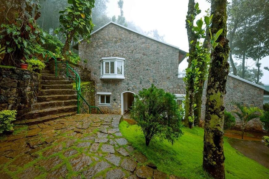 Sitaram Mountain Retreat Hotel Мунар Екстериор снимка
