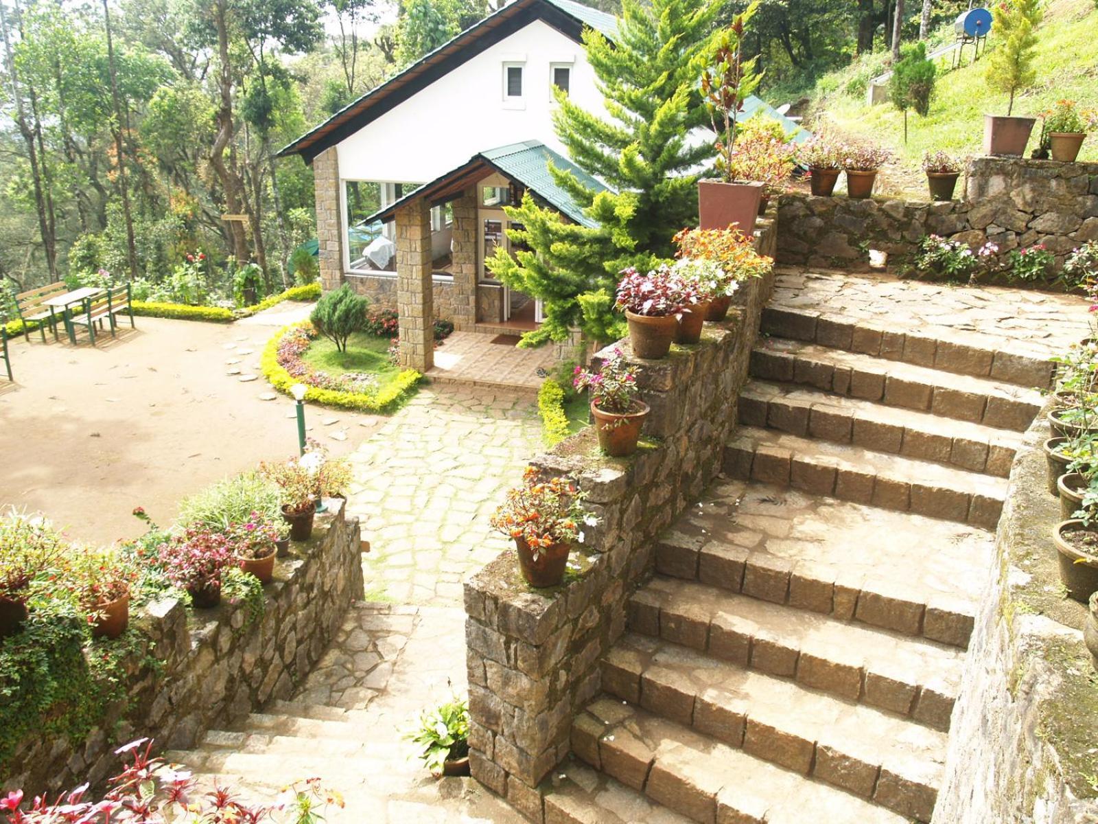 Sitaram Mountain Retreat Hotel Мунар Екстериор снимка