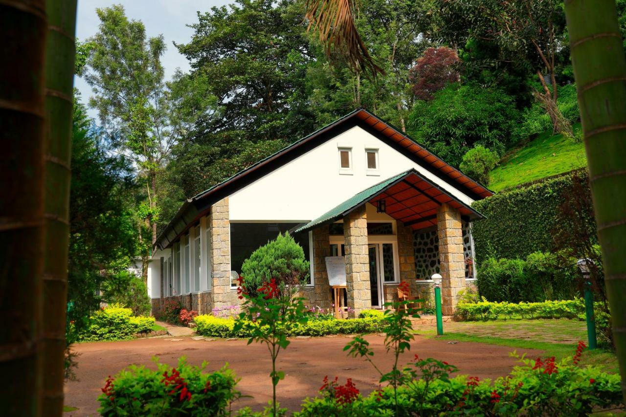 Sitaram Mountain Retreat Hotel Мунар Екстериор снимка